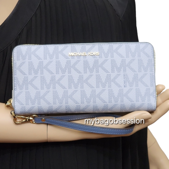 Michael Kors Jet Set Continental Wristlet Wallet Blue - Picture 1 of 6